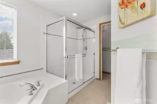 9109 181st Ave E, Bonney Lake, WA 98391 - Photo 30