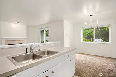 6525 200th Street SW #101, Lynnwood, WA 98036 - Photo 20