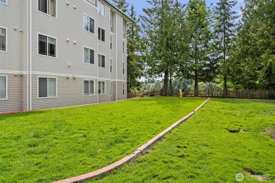 13301 SE 79th Place #C405, Newcastle, WA 98059 - Photo 20