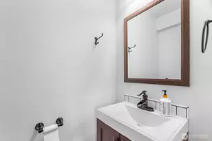 3400 Travera Pl, Centralia, WA 98531 - Photo 8