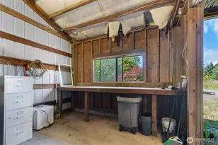 10407 133rd Ave SE, Rainier, WA 98576 - Photo 24