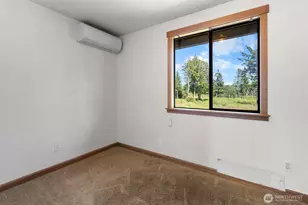 10407 133rd Ave SE, Rainier, WA 98576 - Photo 18