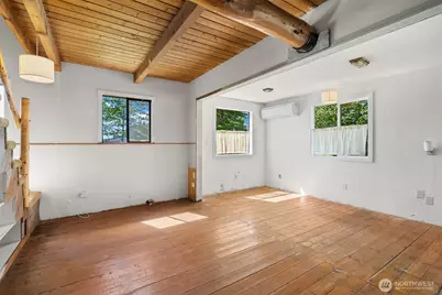 10407 133rd Avenue SE, Rainier, WA 98576 - Photo 8