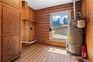 21510 S Prairie Rd E, Bonney Lake, WA 98391 - Photo 8