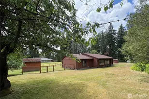 21510 S Prairie Rd E, Bonney Lake, WA 98391 - Photo 2