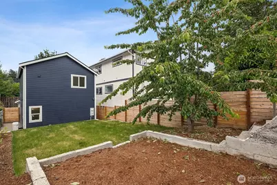 4004 Courtland Place S, Seattle, WA 98118 - Photo 20