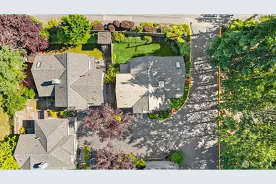 8002 118th Court NE #11, Kirkland, WA 98033 - Photo 32