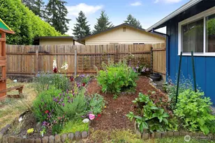 792 NW Firglade Dr, Bremerton, WA 98311 - Photo 28