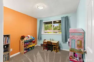 792 NW Firglade Dr, Bremerton, WA 98311 - Photo 22