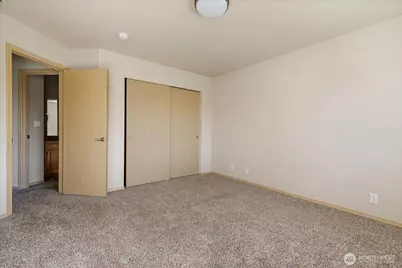 210 NE Melrose Drive, Oak Harbor, WA 98277 - Photo 24