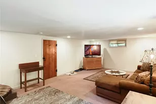 8028 23rd Ave NW, Seattle, WA 98117 - Photo 20
