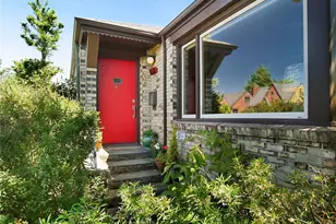 8028 23rd Ave NW, Seattle, WA 98117 - Photo 2