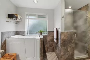 1123 SW Kalama Lp, Oak Harbor, WA 98277 - Photo 16