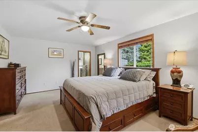 1123 SW Kalama Lp, Oak Harbor, WA 98277 - Photo 14
