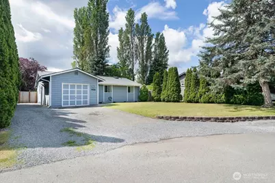 4416 125th Place NE, Marysville, WA 98271 - Photo 2