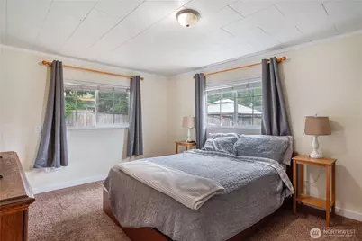 508 4th Avenue SW, Castle Rock, WA 98611 - Photo 10