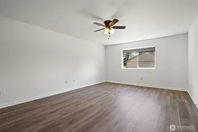 220 NE Tronson Circle, Bremerton, WA 98311 - Photo 22
