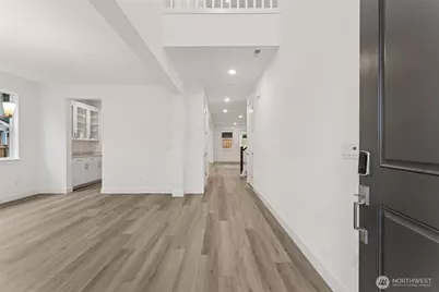 13918 207th Avenue E #1382, Bonney Lake, WA 98391 - Photo 2