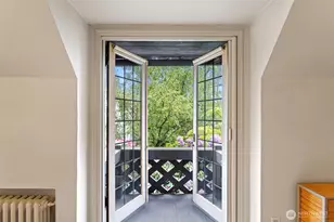 720 Belmont Ave E, Seattle, WA 98102 - Photo 22