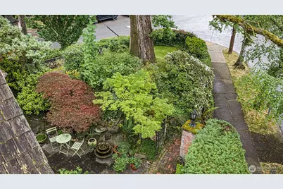 720 Belmont Avenue E #6, Seattle, WA 98102 - Photo 4