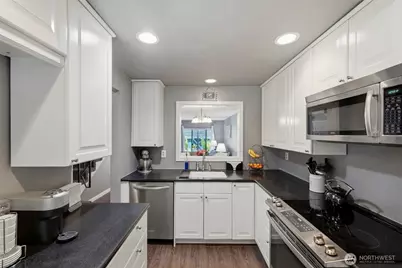 4720 97th Avenue W #4-B, University Place, WA 98466 - Photo 14