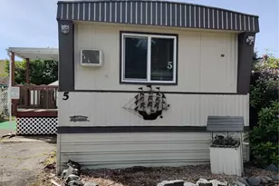 7031 NE 175th St, Kenmore, WA 98028 - Photo 1