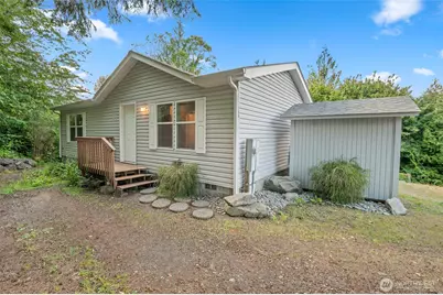 180 E Pine Street, Union, WA 98592 - Photo 1