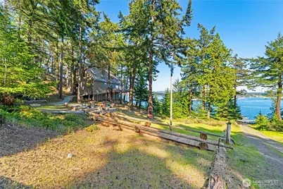 5 Nelson Trail, Henry Island, WA 98250 - Photo 2
