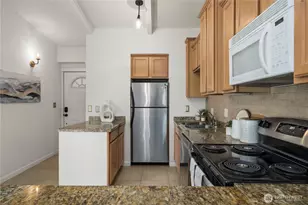 1302 N 6th St, Tacoma, WA 98403 - Photo 18