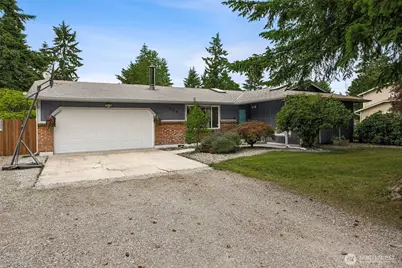 1209 130th Street S, Tacoma, WA 98444 - Photo 2