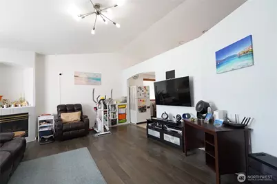 1903 O Court SE, Auburn, WA 98002 - Photo 2