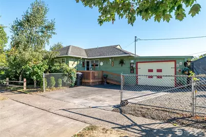 971 19th Avenue, Longview, WA 98632 - Photo 1