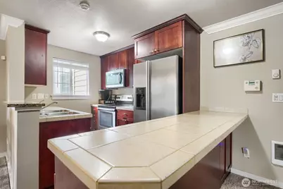 1806 S 286th Lane #O102, Federal Way, WA 98003 - Photo 4