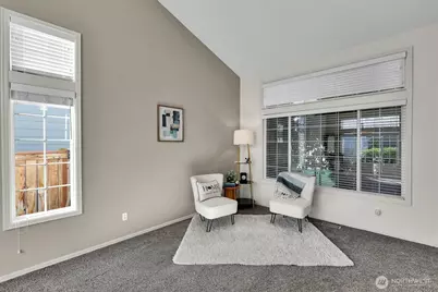 915 N Laurel Lane, Tacoma, WA 98406 - Photo 6