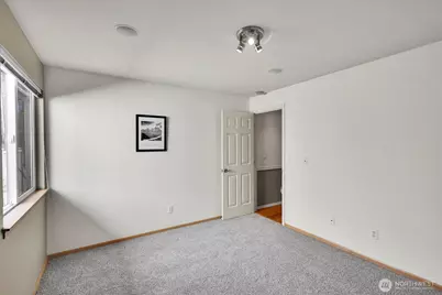 915 N Laurel Lane, Tacoma, WA 98406 - Photo 16