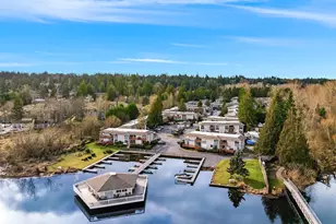 17110 NE 45th St, Redmond, WA 98052 - Photo 32