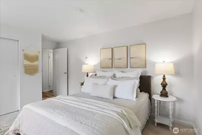 17110 NE 45th Street #30, Redmond, WA 98052 - Photo 20