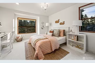 2234 108th Avenue SE, Bellevue, WA 98004 - Photo 24