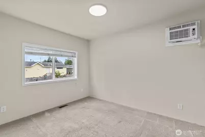 14322 Admiralty Way #12, Lynnwood, WA 98087 - Photo 10