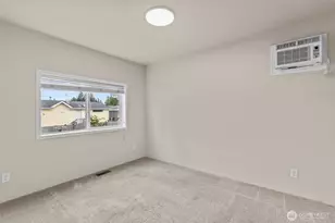14322 Admiralty Way, Lynnwood, WA 98087 - Photo 10