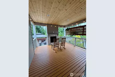 8831 27th St W, Edgewood, WA 98371 - Photo 24