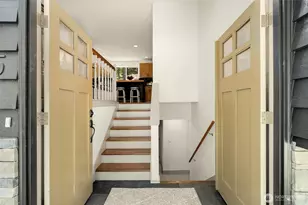 19035 SE 56th St, Issaquah, WA 98027 - Photo 6