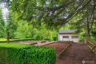 22005 SE 28th St, Sammamish, WA 98075 - Photo 36