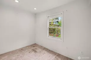 1207 SW Cambridge St, Seattle, WA 98106 - Photo 4