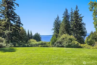 72 Olympic Drive NW, Shoreline, WA 98177 - Photo 4