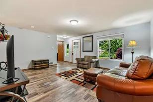 1902 194th St, Long Beach, WA 98631 - Photo 4