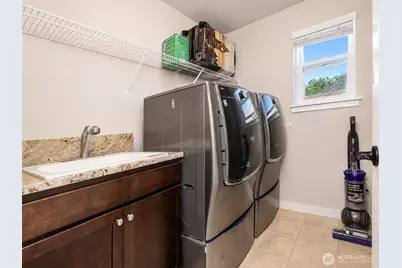 13814 41st Avenue W, Lynnwood, WA 98087 - Photo 22