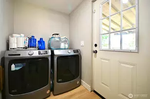 8917 Mulberry Ct SE, Yelm, WA 98597 - Photo 10