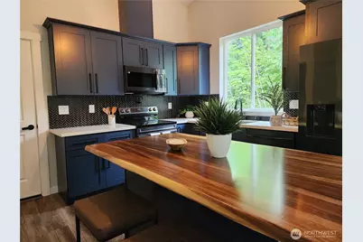 18702 Rampart Lane SE, Yelm, WA 98597 - Photo 8