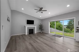 701 Myers St SE, Rainier, WA 98576 - Photo 6